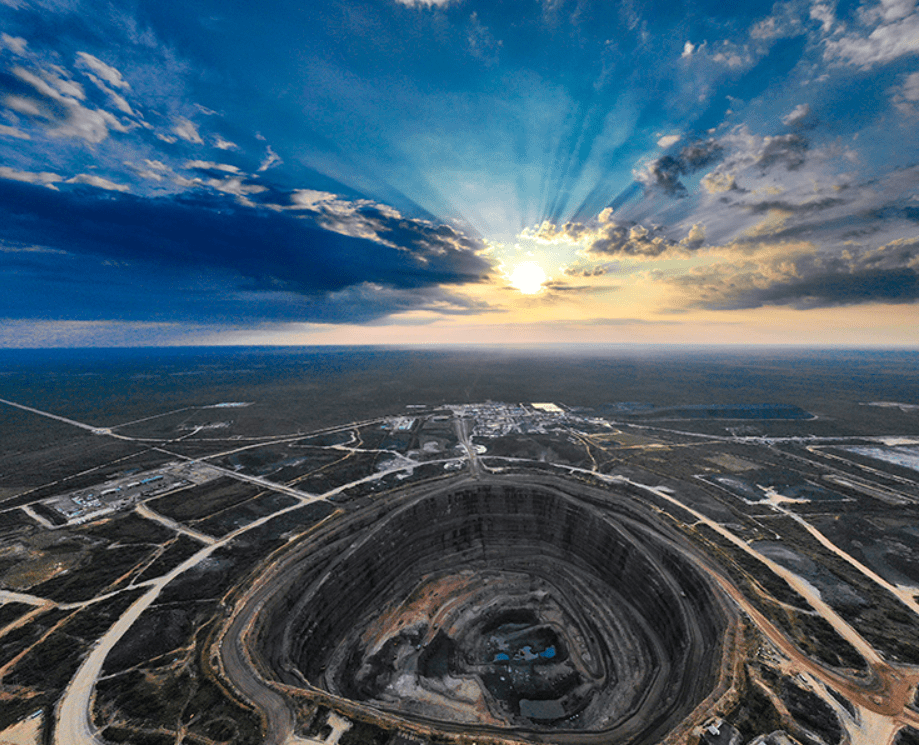 diamond-mine-aerial-view